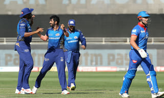 వరుసగా రెండు మ్యాచ్‌ల్లో డకౌట్‌ అయిన ధావన్‌