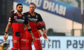 కోల్‌కతా బౌలర్లకు చుక్కలు చూపించిన ఢిల్లీ ఆటగాళ్లు