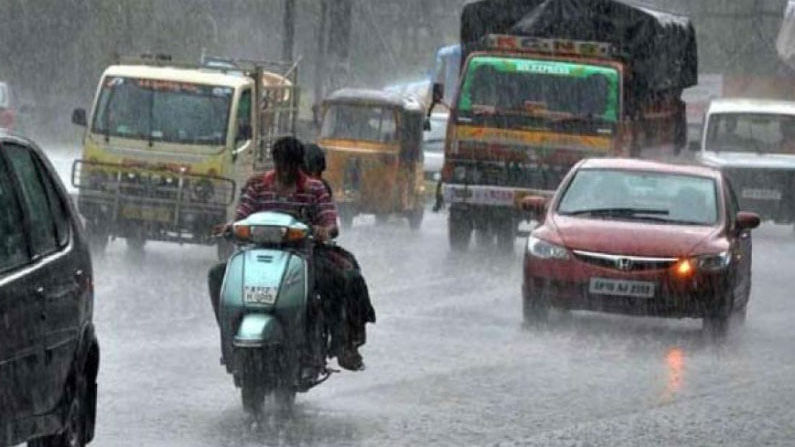 #RainsInAP: ఏపీలో మరో రెండు రోజులు పాటు వర్షాలు.. ఆ జిల్లాల ప్రజలకు హెచ్చరికలు..!