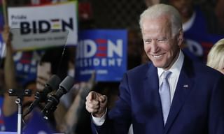 సెక్స్‌ వర్కర్లకు రాష్ట్ర సర్కార్ కరోనా ఆఫర్