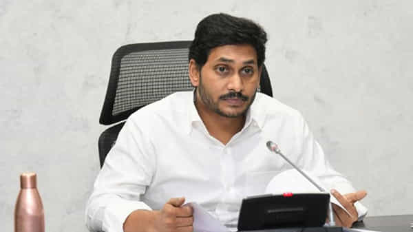 నేడు ఏపీ కేబినెట్ భేటీ, సభలో పెట్టే బిల్లులపై చర్చ, పేదలకు ఇళ్ల పట్టాల పంపిణీపై కీలక నిర్ణయం