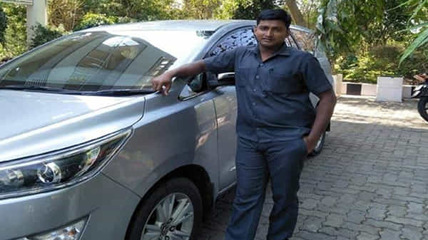 తీరని విషాదం :పెళ్లిరోజే ప్రమాదంలో భర్తను కోల్పోయింది..కుమార్తె చావుబతుకుల్లో