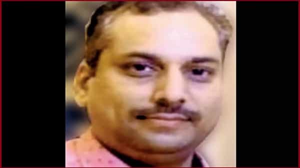 చంపేసి సూట్కేస్లో సర్దేశారు.. రైళ్లో తీసుకెళ్లి పడేశారు.. ఢిల్లీలో ఓ యువతి ఘాతుకం.. సహకరించిన తల్లి, కాబోయే భర్త