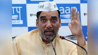 గ్రేటర్‌ ఎన్నికల బీజేపీ మేనిఫెస్టో విడుదల.. గ్రేటర్ లో అందరికీ ఉచితంగా కరోనా టీకా.. ప్రజల ఆకాంక్షలకు అనుగుణంగా మేనిఫెస్టోః ఫడ్నవిస్