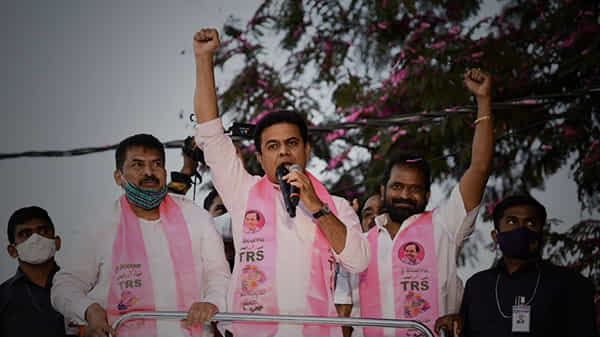బీజేపీ ప్రభుత్వంపై 132 ఛార్జ్ షీట్లు వేయాలి.. అభివృద్ధిపై ఎన్డీయేది అంతా తప్పుడు ప్రచారం..
