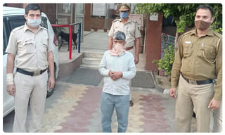 వాకింగ్‌కు వెళ్లిన వృద్ధురాలు.. నాలాలో శవమై తేలింది