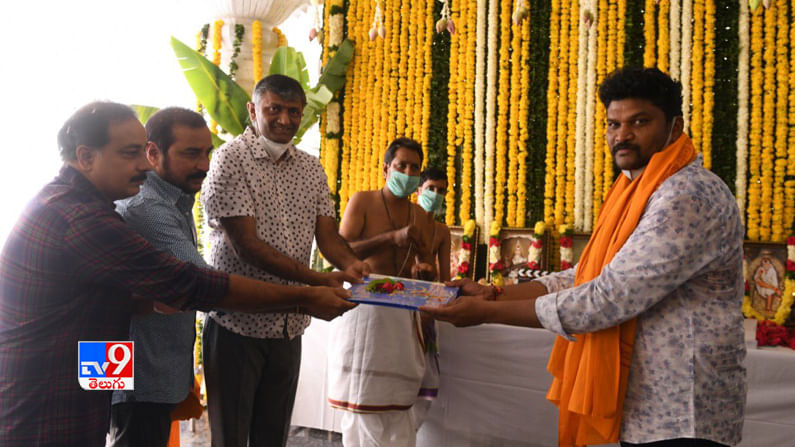 సూపర్ స్టార్ మహేష్ బాబు 27వ సినిమా ‘సర్కారు వారి పాట’ పూజా కార్యక్రమం