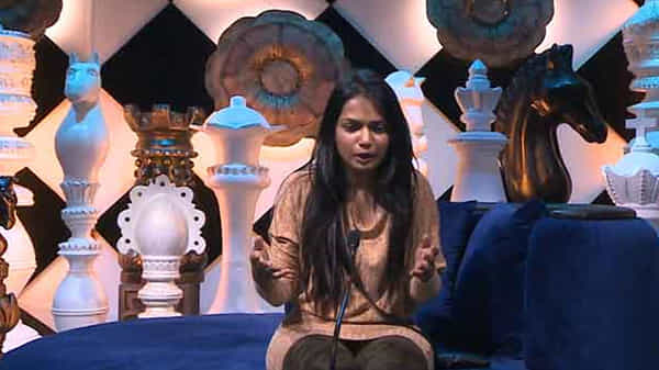 Bigg Boss 4: నేను చచ్చిపోయి ఏడాది అయ్యుండేది.. భయంకర యాక్సిడెంట్ని గుర్తు చేసుకున్న అరియానా