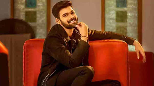 ఛత్రపతి రీమేక్.. బెల్లంకొండ కోసం మార్పులు చేస్తోన్న విజయేంద్ర ప్రసాద్