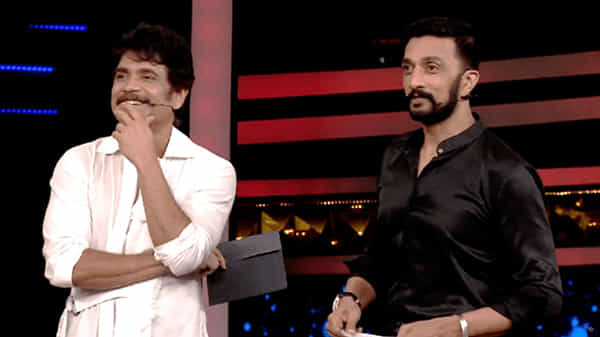 Bigg Boss 4 : చిలిపి ప్రశ్నలతో హౌస్ మేట్స్ ను ఇరకాటంలో పెట్టిన బిగ్ బాస్ గెస్ట్ .. హారికాను పెళ్లాడతానన్న అవినాష్