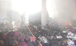 బర్త్ డే రోజు.. బట్టలు లేకుండా..