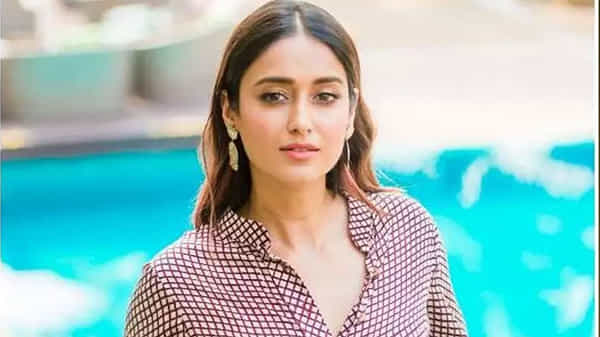 అందం విషయంలో హాట్ టాఫిక్గా మారిన గోవా భామ.. వ్యతిరేకులందరికీ గట్టి కౌంటర్ ఇచ్చిన ఇలియానా..