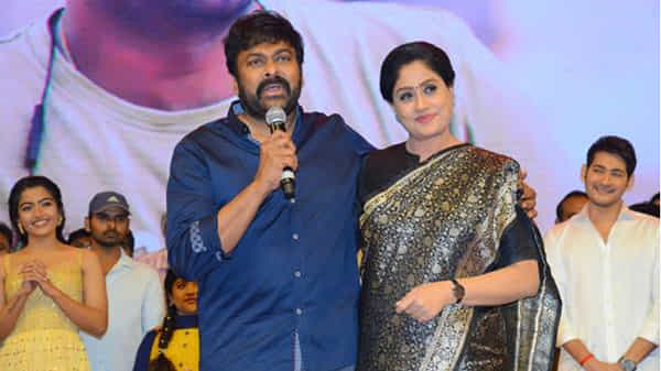 చిరుతో నటించే అవకాశం వచ్చింది కానీ ఆసక్తి లేకపోవడంతో వదులుకున్నాను.. విజయ శాంతి ఆసక్తికర వ్యాఖ్యలు.