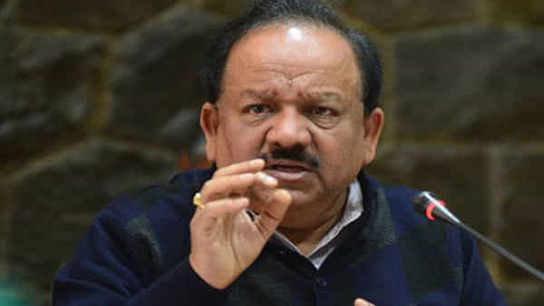 అప్రమత్తంగానే ఉన్నాం.. కొత్త రకం కరోనా వైరస్పై ఎలాంటి ఆందోళన వద్దు: కేంద్ర మంత్రి హర్షవర్ధన్