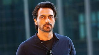 బాలీవుడ్ వెబ్ సిరీస్‌‌‌‌‌‌లో విజయ్ సేతుపతి.. ఈ యాక్షన్ థ్రిల్లర్ సిరీస్‌‌‌‌లో ఆ స్టార్ హీరో కూడా..