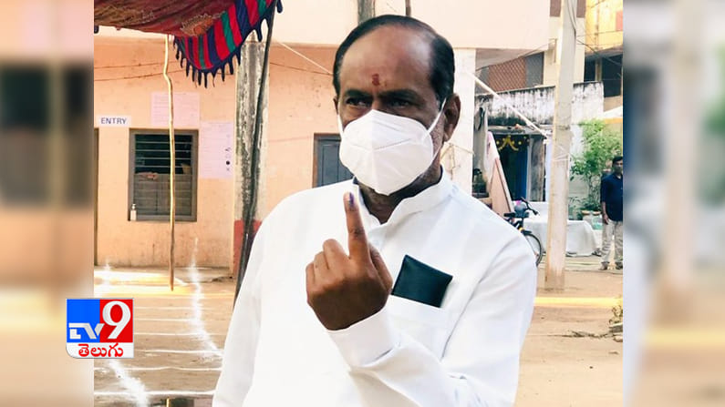 ఓటు వేసిన బీజేపీ నేత డాక్టర్ కే. లక్ష్మణ్