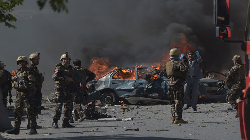 ఆఫ్ఘనిస్తాన్‌లో ఆగని బాంబుల మోత..దద్దరిల్లిన రాజధాని కాబూల్..డిప్యూటీ గ‌వ‌ర్నర్ టార్గెట్‌గా బాంబు దాడి