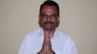 Corona Updates: తెలంగాణలో పెరిగిన కరోనా కేసులు.. ఇవాళ కొత్త ఎన్ని కేసులు నమోదు అయ్యాయంటే..