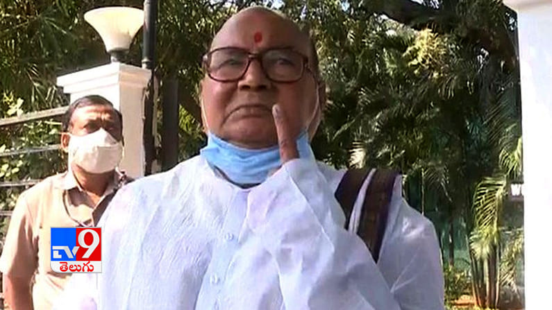 ప్రజలు బాధ్యతతో ఓటు వేయాలి.. నాదెండ్ల భాస్కర్‌ రావు