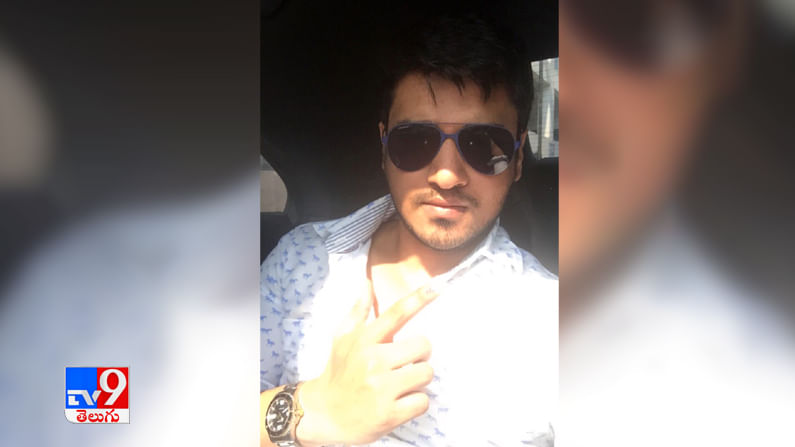  ఓటు హక్కు వినియోగించుకున్న నిఖిల్ సిద్ధార్థ్