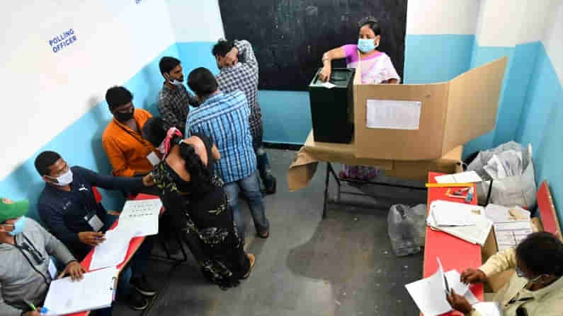 GHMC Elections 2020: మధ్యాహ్నం ఒంటి గంట.. 18.20 శాతం పోలింగ్‌