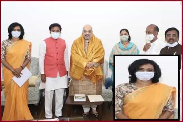 రాష్ట్రంలో కొనసాగుతున్న ఆపరేషన్ ఆకర్ష్.. కమలం గూటికి తెలంగాణ తొలి పైలట్ అజ్మీరా బాబీ..!