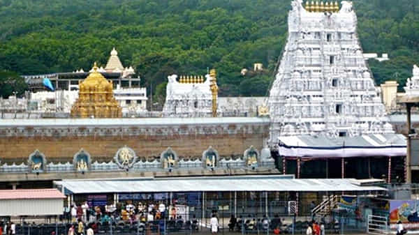 అలిపిరిలో మరోసారి భద్రతా సిబ్బంది వైఫల్యం, అన్యమత నినాదాలతో నేరుగా తిరుమలకు వచ్చిన వాహనం