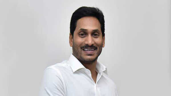 నేడు ఏపీ ముఖ్యమంత్రి వైఎస్ జగన్ పర్యటన ఇలా.. నవరత్నాల్లో భాగంగా పేదలకు ఇళ్ల పట్టాల పంపిణీ