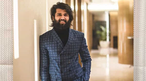 ఆ సినిమా చూసేందుకు థియేటర్కు వెళ్తున్నా..ఫ్యాన్స్కు ట్వీట్ చేసిన విజయ్ దేవరకొండ