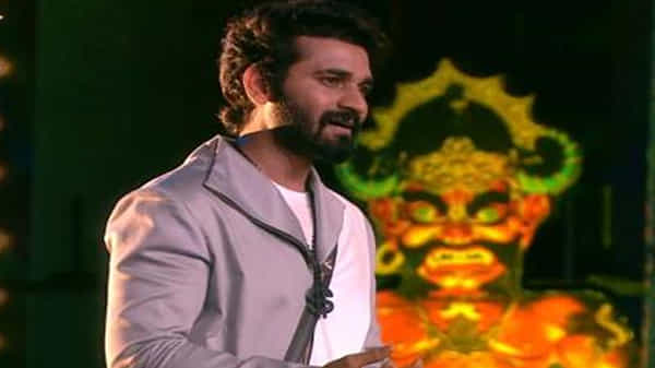 బిగ్బాస్ విజేతనవుతానంటున్న హౌస్మేట్... మోనాల్ ప్రేమ వద్దు... ప్రేక్షకుల ప్రేమ చాలని స్టేట్మెంట్....