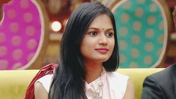 ఈ భోగానికి నేను అర్హురాలిని కాదేమో.. ఇక్కడ మహారాణిలా బతుకుతున్నా.. బిగ్బాస్కు బోల్డ్ బ్యూటీ థ్యాంక్స్..