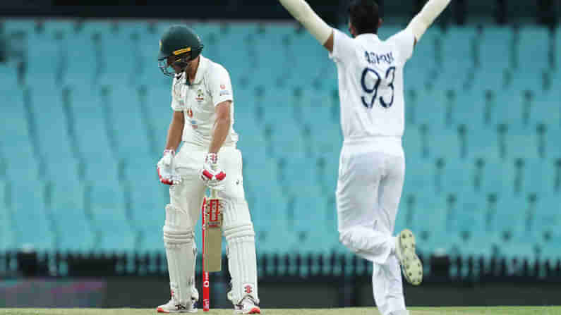 India Vs Australia 2020: మూడో వికెట్ కోల్పోయిన ఆసిస్ జట్టు.. టెస్టుల్లో మొదటి సారి డకౌట్ అయిన స్మిత్...