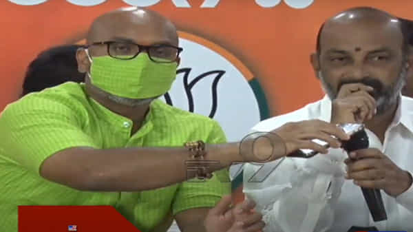 భారత్బంద్కు టీసర్కారు మద్ధతివ్వడంపై బీజేపీ అధ్యక్షుడు బండి సంజయ్ ఆగ్రహం, ప్రజల్ని ఇబ్బందుల్లోకి నెట్టారని విమర్శ