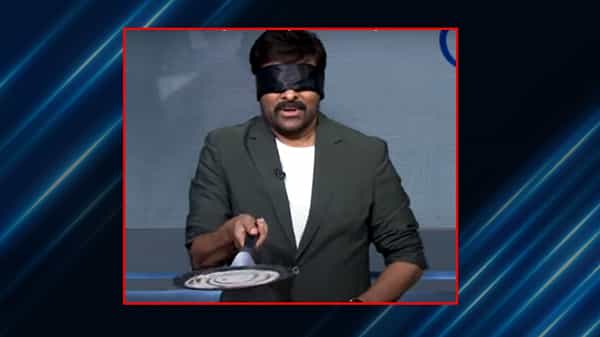 కళ్ళకు గంతలు కట్టుకొని దోశ తిరగేసిన మెగాస్టార్.. సినిమా చూస్తూ ఏడ్చేశానంటున్న చిరంజీవి..