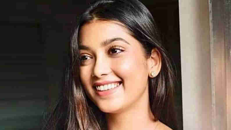 అలాంటి ప్రశ్నకు సమాధానం చెప్పలేనంటున్న అందాల భామ.. పీరియాడిక్ ఫిల్మ్లో నటించడం వల్ల..