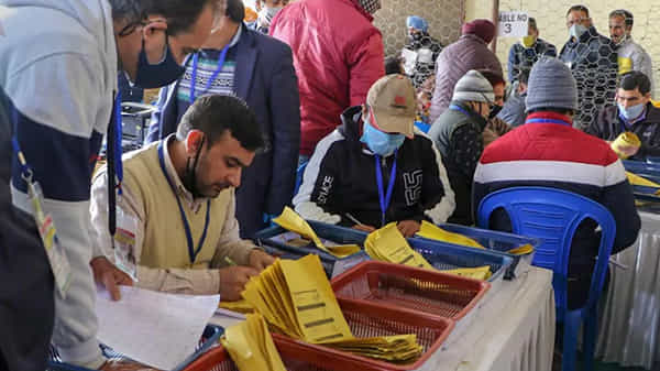 jammu and kashmir election result: తొలిసారి లోయలో బోణీ కొట్టిన బీజేపీ.. జమ్మూ కశ్మీర్ స్థానిక ఎన్నికల్లో అతిపెద్ద పార్టీగా అవతరణ..