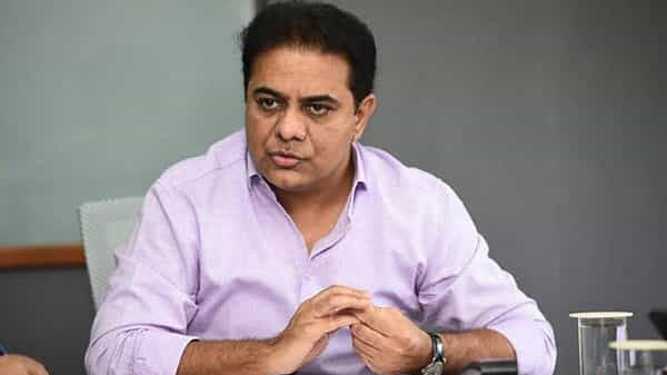 Covid Vaccine India: హైదరాబాద్ వ్యాక్సిన్ క్యాపిటల్.. కోవాగ్జిన్కు డీసీజీఐ ఆమోదం తెలపడంపై మంత్రి కేటీఆర్ హర్షం..