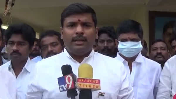 తెగని తగవు: నా వంతు అంటూ అమర్ నాథ్ ఎంట్రీ, సాయినాథుని సాక్షిగా సాగరనగరంలో కొనసాగుతోన్న వెలగపూడి వర్సెస్ వైసీపీ
