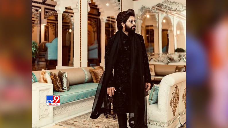 నిహారిక పెళ్లి వేడుకలో ట్రెండీగా  చేసిన అల్లు అర్జున్ 