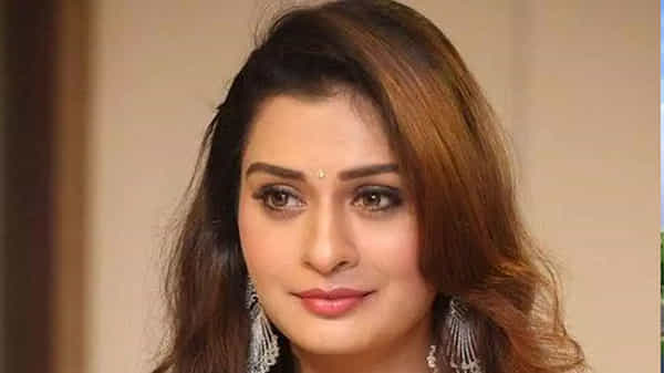 హద్దులు మీరనంటున్న అందాల భామ పాయల్ రాజ్పుత్.. వరుసగా గ్లామర్ పాత్రలు రావడంతో..