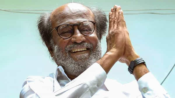 సస్పెన్స్ విడుతుంది.. పార్టీ పై ప్రకటన.. సింబల్ ఏంటీ?.. తమిళనాట ఇదే పెద్ద చర్చ..