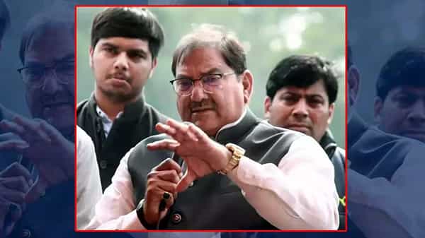 INLD MLA Resigns: రైతులకు మద్దతుగా హర్యానా ఎమ్మెల్యే చౌతాలా రాజీనామా.. ఆమోదించిన స్పీకర్