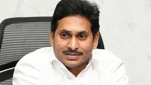 AP Panchayat Elections: ఏపీ ప్రభుత్వం కీలక ప్రకటన.. పంచాయతీ ఎన్నికల్లో ఏకగ్రీవాలైతే భారీ బహుమానం