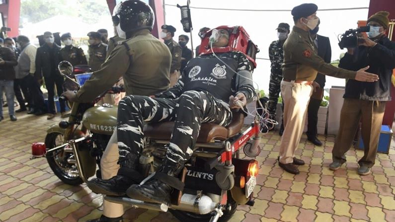 DRDO Launched Bike Ambulance: కొండకోనల్లో దారిలేని చోట అత్యవసర పరిస్థితుల్లో ఆపద్బంధువు బైక్ అంబులెన్స్