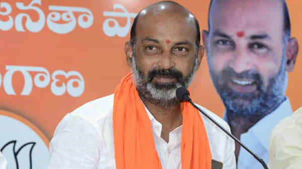 Telangana BJP: ఆ 25 మంది ఎమ్మెల్యేలు టచ్లో ఉన్నారు.. మరోసారి బాంబ్ పేల్చిన బండి సంజయ్ కుమార్..