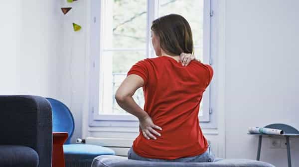 Winter Health: చలికాలంలో ఒళ్లు నొప్పులు బాధిస్తున్నాయా..? అయితే ఈ చిట్కాలను పాటించండి..