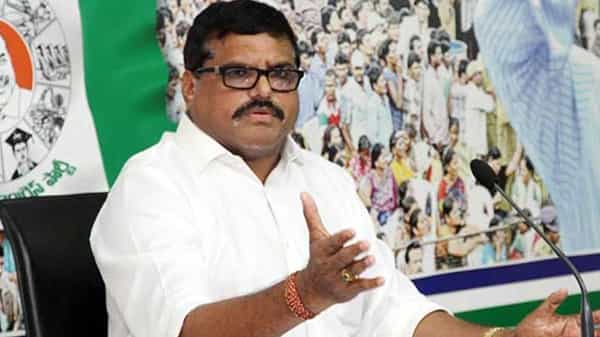 నేను మూడోసారి మంత్రి.. పెద్దిరెడ్డి ఎక్కువసార్లు ఎమ్మెల్యే, బాధతో, ఆవేదన చెందుతూ ఆ లేఖను ఖండిస్తున్నా: బొత్స