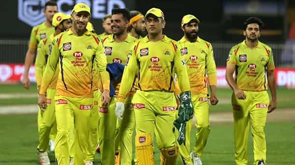 ఐపీఎల్ 2021 మినీ వేలం.. చెన్నై సూపర్ కింగ్స్ విడిచిపెట్టే ప్లేయర్స్ జాబితా ఇదే.!