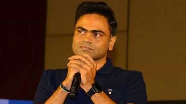 vamshi paidipally: మహేష్ డైరెక్టర్ భారీ ప్లాన్.. ఇద్దరు స్టార్ హీరోలతో మల్టీస్టారర్ ఆలోచనలో వంశీ పైడిపల్లి ..