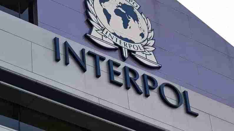 Interpol Warning: ఆ యాప్‌లను వాడుతున్నారా?.. అయితే జాగ్రత్త.. ఇంటర్‌పోల్ అధికారుల స్ట్రాంగ్ వార్నింగ్..